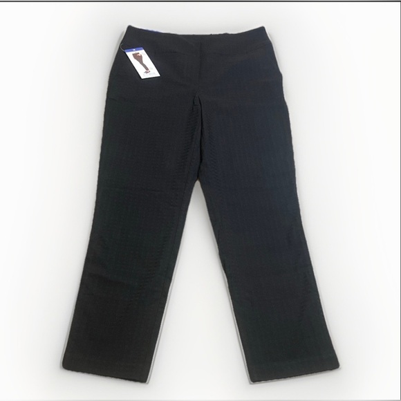 S.C. & Co. Black Slim Leg Trousers Pull On Textured sz 10 - Picture 1 of 12